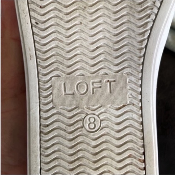 Loft Daisy Suede Slip-On Sneakers Black Flowers Pink White Low Top Casual Floral - Picture 6 of 16